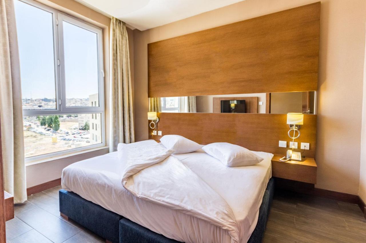 Seventh-Star Hotel Ammán Kültér fotó